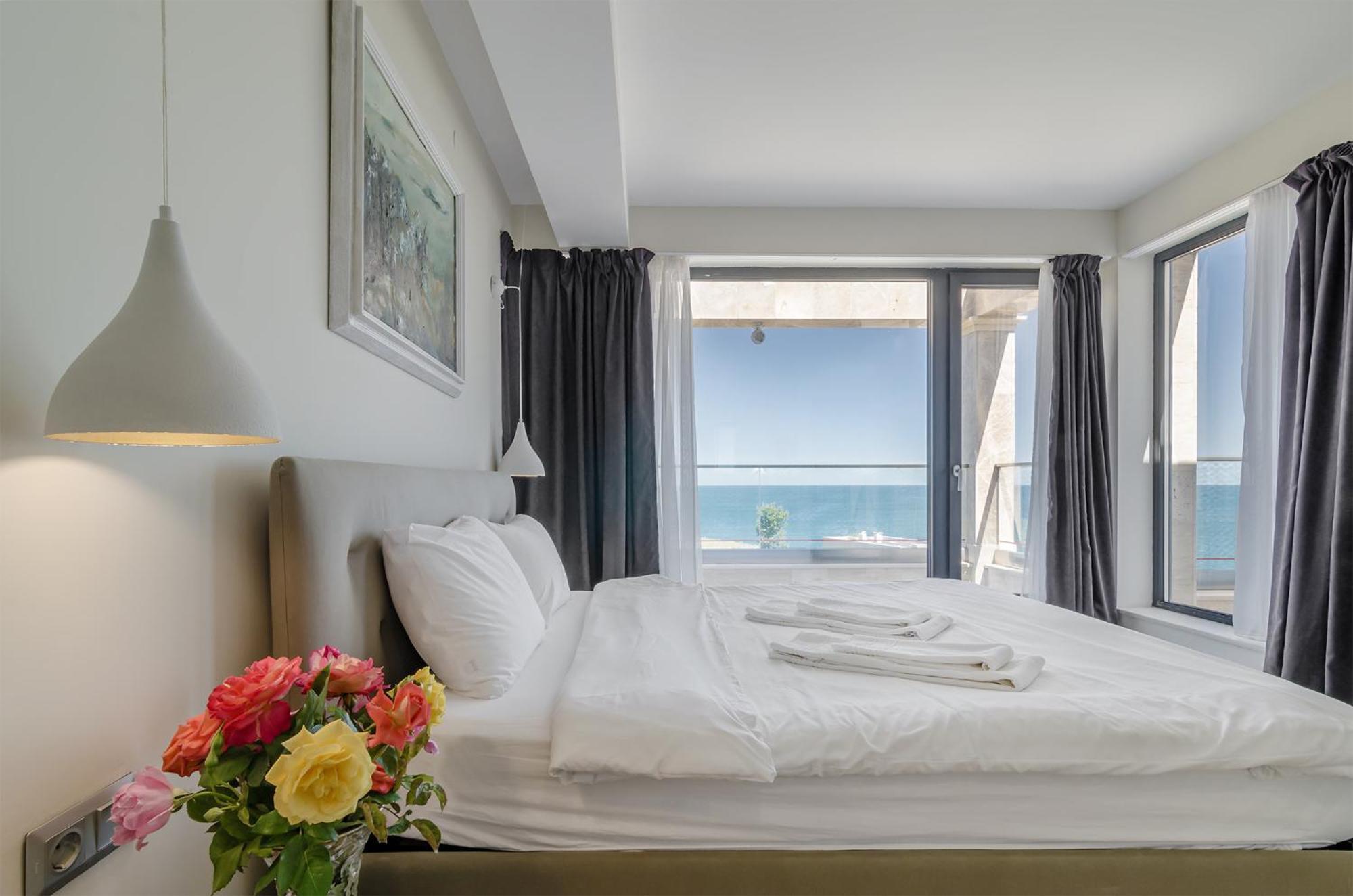 Villa Ambra Tyulenovo Ngoại thất bức ảnh